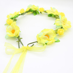 Blossom Your Style: Stunning Floral Hair Accessories