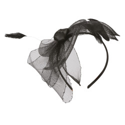 Must lilledega tiara